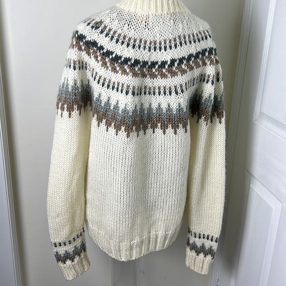 Vintage Korea Knit Fair Isle Nordic Sweater Size Medium - Picture 9 of 11